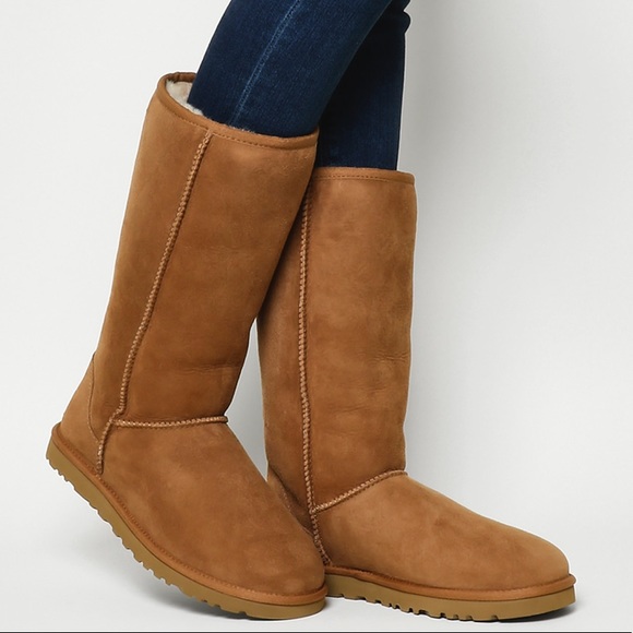 UGG Shoes - UGG 🔴 Classic Chestnut Tall boots